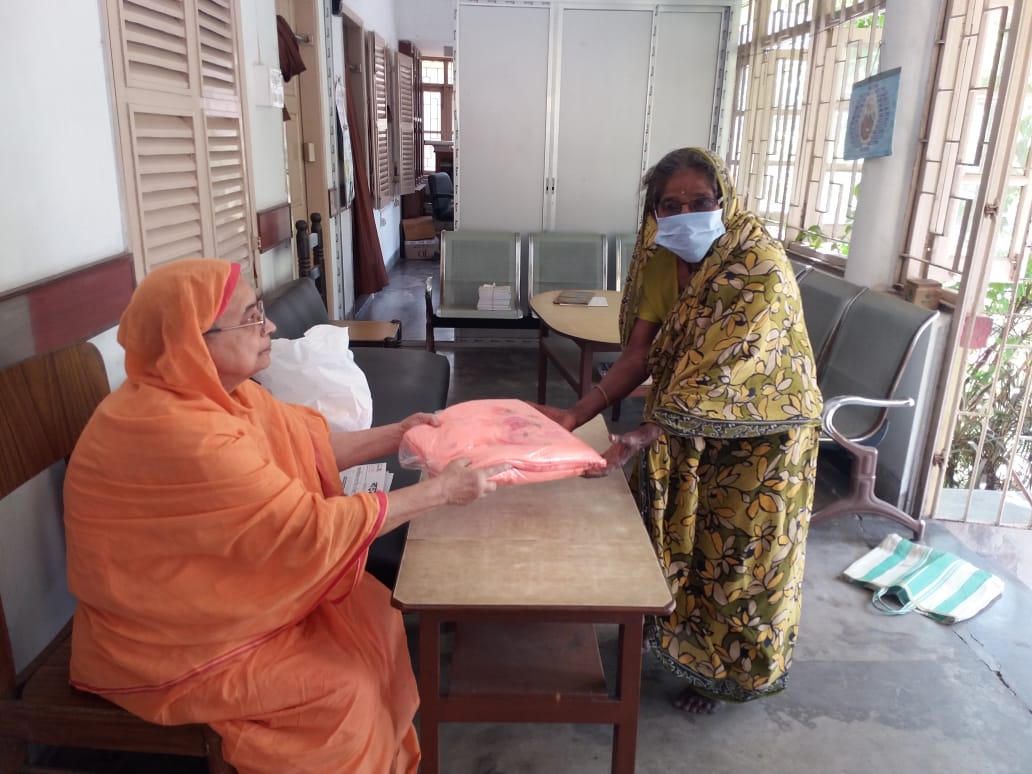 Aarta Sahay: Distribution of Mosquito Nets
